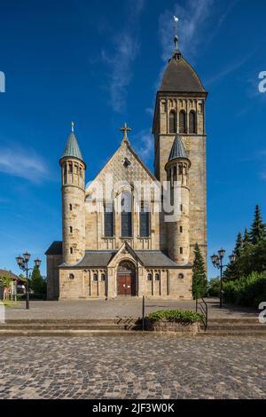 Germany, Coesfeld, Coesfeld-Lette, Berkel, Baumberge, Muensterland, Westphalia, North Rhine-Westphalia, NRW, Catholic Parish Church Saint Johannes Baptist in Lette, neo-Romanesque Stock Photo