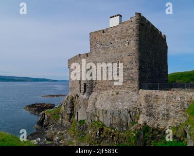 Mingary Castle, Ardnamurchan peninsula, Highland Scotland Stock Photo