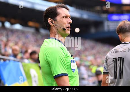 Seattle, WA, USA. 29th June, 2022. An official during the MLS soccer match between CF Montreal and Seattle Sounders FC at Lumen Field in Seattle, WA. Steve Faber/CSM/Alamy Live News Stock Photo