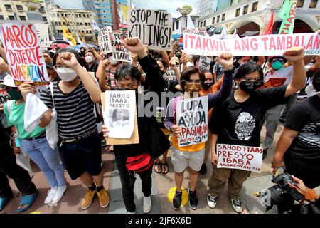 Philippines. 30th June, 2022. Various militants group gathered to show their disappointments for the next Philippine presidents during their protest at Plaza Miranda while the son of Dictator Ferdinand 'Bong-Bong Marcos Jr. took his oath taking as the 17th President of the Philippines at National Museum of Fine Arts in Manila City few kilometers from the protesters on June 30, 2022. (Credit Image: © Gregorio B. Dantes Jr/Pacific Press via ZUMA Press Wire) Stock Photo