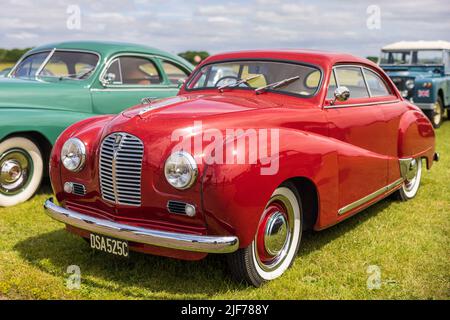 Customised Austin A40 Somerset ‘DSA 525C’ on display at the Bicester Scramble on the 19th June 2022 Stock Photo