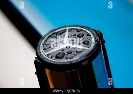 Silverstone, UK. 30th June, 2022. Mercedes star, F1 Grand Prix of Great Britain at Silverstone Circuit on June 30, 2022 in Silverstone, United Kingdom. (Photo by HIGH TWO) Credit: dpa/Alamy Live News Stock Photo