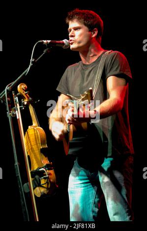 Seth Lakeman, V2006, Hylands Park, Chelmsford, Essex, Britain - 19 August 2006 Stock Photo