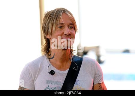 New York, United States. 30th June, 2022. Keith Urban performs on the Today TV Show at Rockerfeller Center in New York City. (Photo by Efren Landaos/SOPA Images/Sipa USA) Credit: Sipa USA/Alamy Live News Stock Photo