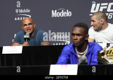 June 30, 2022, LAS VEGAS, NV, LAS VEGAS, NV, United States: LAS VEGAS, NV - June 30: Robbie Lawler meets with the press at T-Mobile for the official press conference at T-Mobile Arena for UFC 276 - Adesanya vs Connonier - Media Day on June 30, 2022 in LAS VEGAS, NV, United States. (Credit Image: © Louis Grasse/PX Imagens via ZUMA Press Wire) Stock Photo