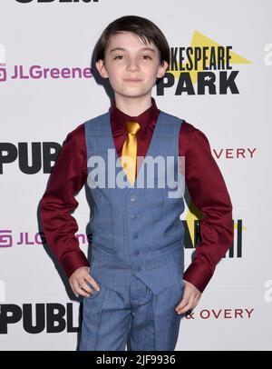 New York, NY, USA. 30th June, 2022. Guest at arrivals for Shakespeare in the Park's RICHARD III Opening Night, Delacorte Theater in Central Park, New York, NY June 30, 2022. Credit: Quoin Pics/Everett Collection/Alamy Live News Stock Photo