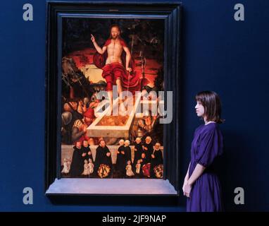 London, UK. 1st July, 2022. Lucas Cranach the Younger, The Resurrected Christ Est £450,000-650,000 The Old Masters Evening Sale at Christie's London will run from 24 June to 19 July. Credit: Paul Quezada-Neiman/Alamy Live News