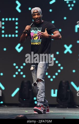 Sunrise FL, USA. 30th June, 2022. Dude Perfect performs during the That's Happy Summer Tour at The FLA Live Arena on June 30, 2022 in Sunrise, Florida. Credit: Mpi04/Media Punch/Alamy Live News Stock Photo