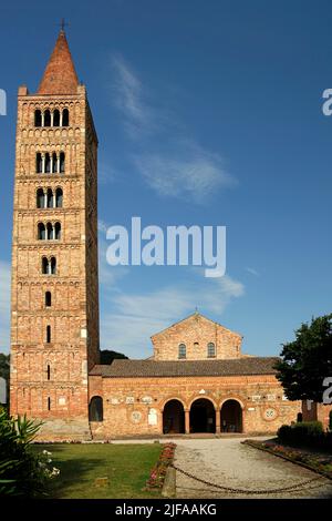 Abbey, Pomposa (lat. Abbatia Sanctae Mariae Pomposae), Northern Italy, Province of Ferrara, Italy Stock Photo