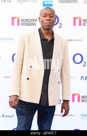 London, UK. 1 July 2022. Andrew Roachford attending the Nordoff Robbins O2 Silver Clef Awards at the Grosvenor House Hotel, London. Picture date: Friday July 1, 2022. Photo credit should read: Matt Crossick/Empics/Alamy Live News Stock Photo