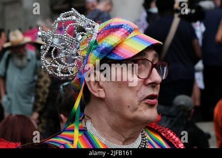London, UK. 1st July 2022. People from the original 500 members  of the Gay Liberation Front (GLF) who attended the original  Pride march on the 1st July 1972 commemorate the 50th anniversary. Credit: Matthew Chattle/Alamy Live News Stock Photo