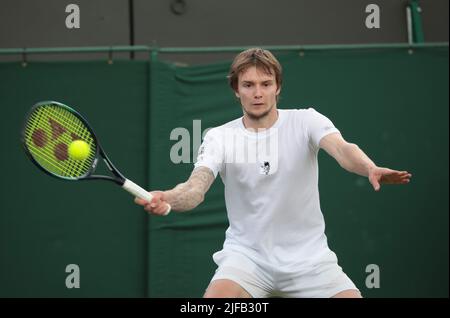 London, UK. 01st July, 2022. Kazakhstan's Alexander Bublik in action in his third round match against American Frances Tiafoe on day five of the 2022 Wimbledon championships in London on Friday, July 01, 2022. Tiafoe won the match 3-6, 7-6, 7-6, 6-4. Photo by Hugo Philpott/UPI Credit: UPI/Alamy Live News Stock Photo