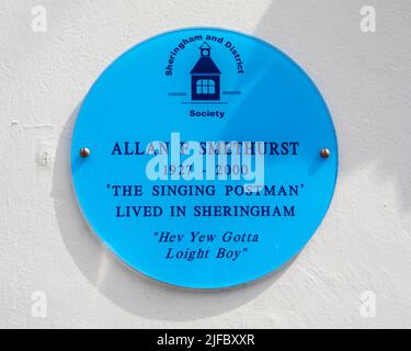 Sheringham, UK - May 16th 2022: A plaque in the seaside town of Sheringham in Norfolk, dedicated to the memory of Allan F. Smethurst also known as the Stock Photo
