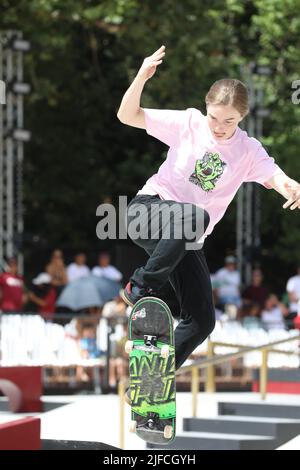Roma, Italy. 01st July, 2022. At Parco del Colle Oppio in Rome, the World Championship of skateboarding. In this picture Meagan Guy (Photo by Paolo Pizzi/Pacific Press/Sipa USA) Credit: Sipa USA/Alamy Live News Stock Photo