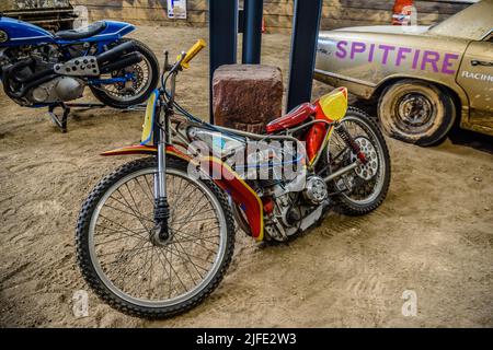 SINSHEIM, GERMANY - MAI 2022: red motorbike motorcycle Godden Sandbahnmotorrad 1981 50ps Stock Photo