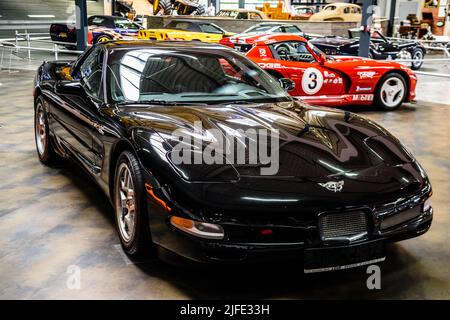 SINSHEIM, GERMANY - MAI 2022: black coupe Chevrolet Corvette C5 Z06 2002 1000ps Stock Photo