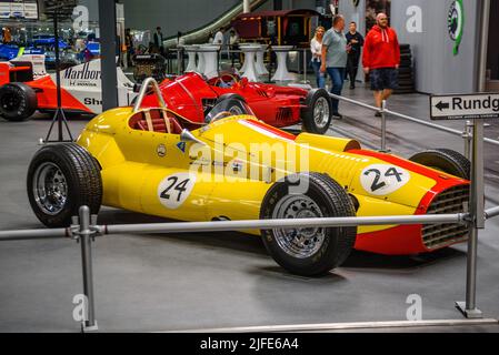 SINSHEIM, GERMANY - MAI 2022: yellow Hildegas Formula SS 1960 300ps racing car Stock Photo