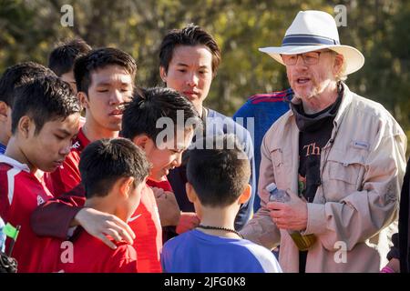 RELEASE DATE: July 29, 2022. TITLE: Thirteen Lives. STUDIO: MGM. DIRECTOR: Ron Howard. PLOT: A rescue mission is assembled in Thailand where a group of young boys and their soccer coach are trapped in a system of underground caves that are flooding. STARRING: Director RON HOWARD on the set. (Credit Image: © MGM/Entertainment Pictures) Stock Photo