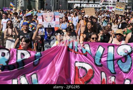 Milano pride is back after a 2-year stop due to covid, 300 thousand demonstrators beetween the streets of the city Stock Photo