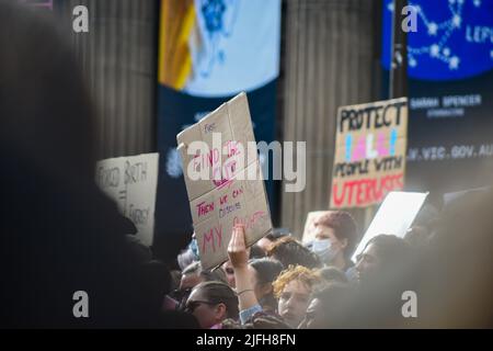 Melbourne, Australia. 2nd July, 2022. Solidarity protest for abortion rights, against the overturning of Roe V. Wade by the American Supreme Court. Credit: Jay Kogler/Alamy Live News Stock Photo
