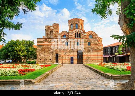 Cityscape with historic buildings - view of the Church of Christ Pantocrator in the Old Town of Nesebar, on the Black Sea coast of Bulgaria Stock Photo