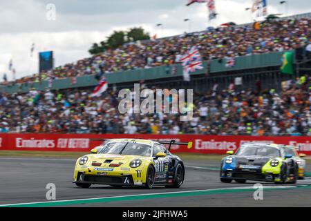 Silverstone, UK. 3rd July, 2022. #13 Adam Smalley (GB, CLRT), Porsche Mobil 1 Supercup at Silverstone Circuit on July 3, 2022 in Silverstone, United Kingdom. (Photo by HIGH TWO) Credit: dpa/Alamy Live News Stock Photo