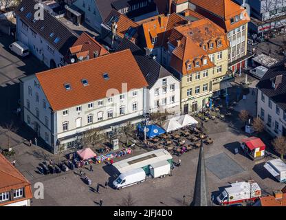 Aerial view, market and outdoor restaurants at the Alter Markt in the old town of Werl, Soester Börde, North Rhine-Westphalia, Germany, outdoor restau Stock Photo