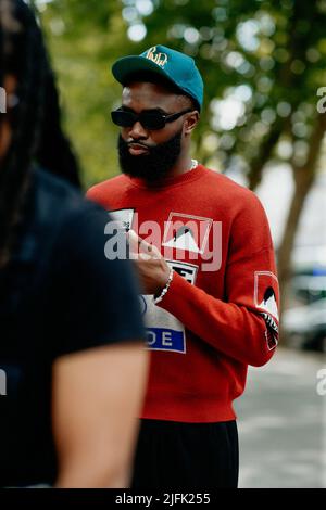 Street style, Kodak Black arriving at Rhude Spring-Summer Menswear 2023  show, held at UPMC, Paris, France, on June 22nd, 2022. Photo by Marie-Paola  Bertrand-Hillion/ABACAPRESS.COM Stock Photo - Alamy