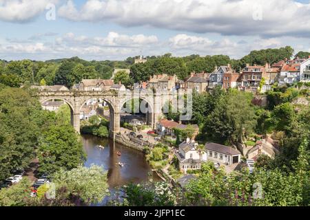 Knaresborough Viaduct over the River Nidd, Knaresborough, North Yorkshire, UK. Stock Photo