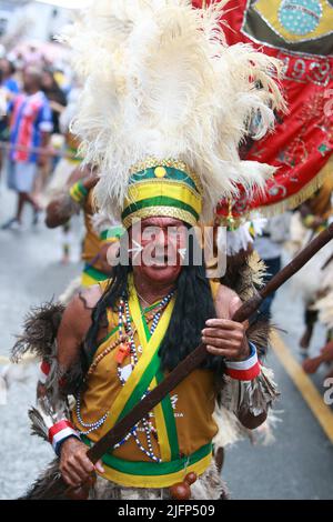 salvador, bahia, brazil - july 2, 2022: Indians participate in the civic parade on Dois de Julho in honor of Bahia's Independence in the city of Salva Stock Photo