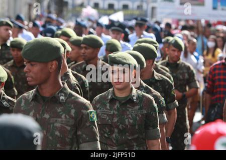 salvador, bahia, brazil - july 2, 2022: Brazilian Army soldiers participate in the civic parade on Dois de Julho in honor of the Independence of Bahia Stock Photo