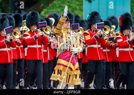 Senior Drum Major Gareth Chambers leads the massed bands of household division at Trooping the Colour, Colonel’s Review in The Mall, Stock Photo