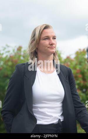 London, UK. 03rd July, 2022. Soccer: National team, women, European Championship 2022: Alexandra Popp arrives at the hotel. (to dpa 'From Frohms to Waßmuth: The 23 European Championship players in short portraits') Credit: Sebastian Gollnow/dpa/Alamy Live News Stock Photo