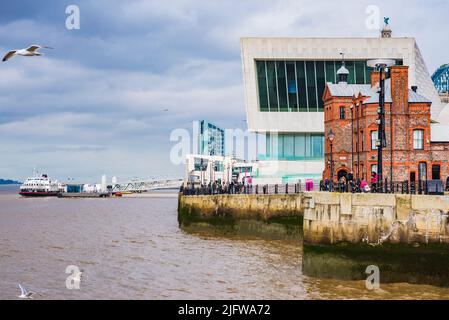 Pier Head. Liverpool Pilot Office, Museum of Liverpool and Mersey Ferry Terminal. Pier Head Ferry Terminal, Georges Parade, Pier Head, Liverpool, Mers Stock Photo