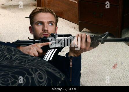 DAN STEVENS, THE GUEST, 2014 Stock Photo