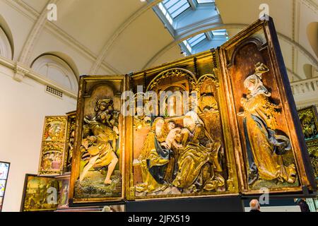 The Boppard Altarpiece. The altarpiece probably comes from the church od the Carmelites in Boppard. Victoria and Albert Museum, South Kensington. Roya Stock Photo