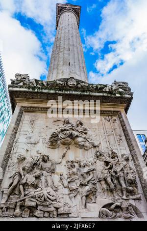 The Monument to the Great Fire of London, more commonly known simply as the Monument, is a fluted Doric column in London. Commemorating the Great Fire Stock Photo