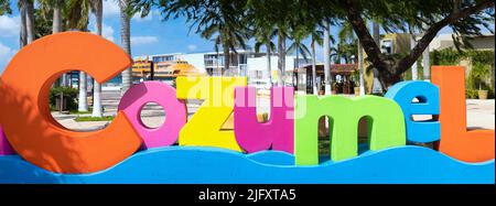 Mexico, Cozumel Letters at the central plaza near ocean Malecon and Cancun ferry terminal. Stock Photo