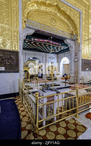 12 18 2014 Golden Carving Inside Takht Sri Patna Sahib, where Guru Gobind Singh Ji was born in 1666.Old Patna Bihar India Stock Photo