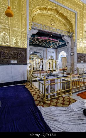 12 18 2014 Golden Carving Inside Takht Sri Patna Sahib, where Guru Gobind Singh Ji was born in 1666.Old Patna Bihar India Stock Photo