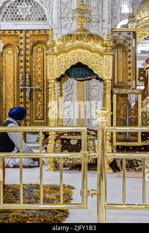 12 18 2014 Golden Carving Inside Takht Sri Patna Sahib, where Guru Gobind Singh Ji was born in 1666.Old Patna Bihar India Stock Photo