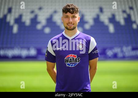 Aue, Germany. 05th July, 2022. Soccer; 3. league team photo appointment FC Erzgebirge Aue for the season 2022/23 at Erzgebirgsstadion. Tom Baumgart. Credit: Robert Michael/dpa/Alamy Live News Stock Photo