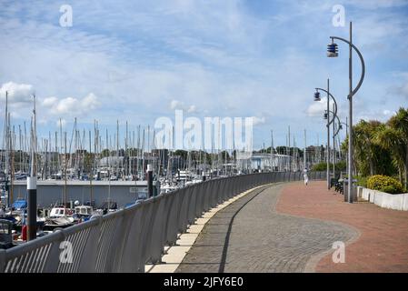 Promenade on the Gosport waterfront next to Haslar Marina in Hampshire, England. Stock Photo