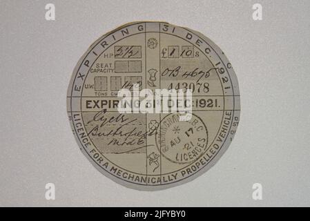 Vintage car tax disc road fund licence from 1927 Stock Photo - Alamy