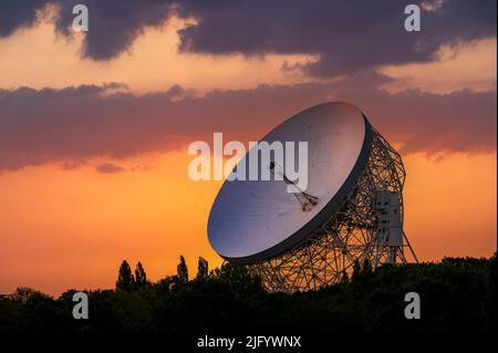 The Mark I Giant Radio Telescope, Jodrell Bank Observatory, Cheshire, England, United Kingdom, Europe Stock Photo