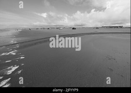 Ocean Shores, Washington, USA-June 29 2022: Cars and tourist at Ocean Shores beach in summertime. Stock Photo