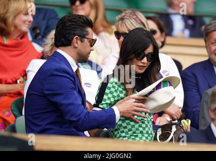 Deepika Padukone attends the Louis Vuitton Fall/Winter 2023-2024  ready-to-wear collection presented Monday, March 6, 2023 in Paris. (Vianney  Le Caer/Invision/AP Stock Photo - Alamy