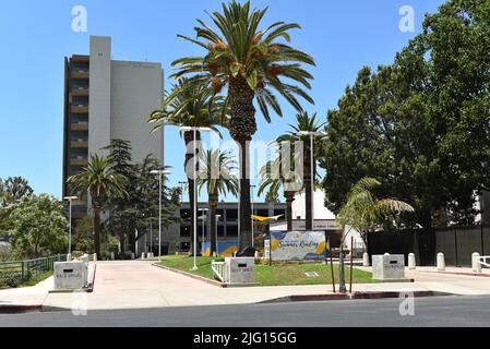 SANTA ANA, CALIFORNIA - 4 JUL 2022: The Santa Ana Library and the Orange County Courthouse in the Civic Center. Stock Photo