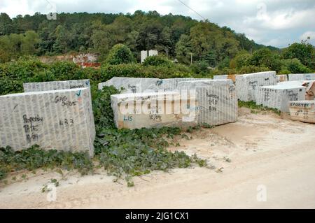 Worlds largest marble pit mine in Tate north Georgia still with another 500 years supply, cutters and such at work. Open to twice a year tours Stock Photo