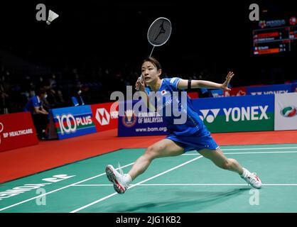 Kuala Lumpur, Malaysia. 06th July, 2022. Nozomi Okuhara of Japan competes against Yvonne Li of Germany during the Women's Single round two match of the Perodua Malaysia Masters 2022 at Axiata Arena, Bukit Jalil. (Photo by Wong Fok Loy/SOPA Images/Sipa USA) Credit: Sipa USA/Alamy Live News Stock Photo